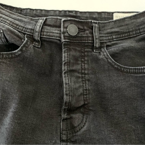 Demin & Co. Black 4 button down fly jeans. Relaxed straight jeans. Sz 12-14 - Picture 6 of 12